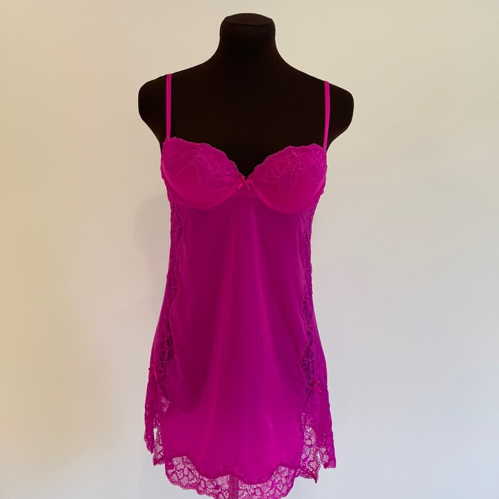 💕HP💕Victoria’s Secret slip bra size 34B - Picture 1 of 16